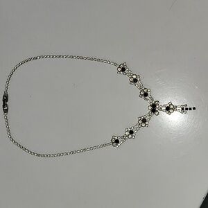 Elegant Black and Silver Vintage Necklace